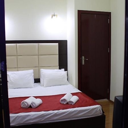 Hotel White Neptun Georgia Tbilisi Buitenkant foto