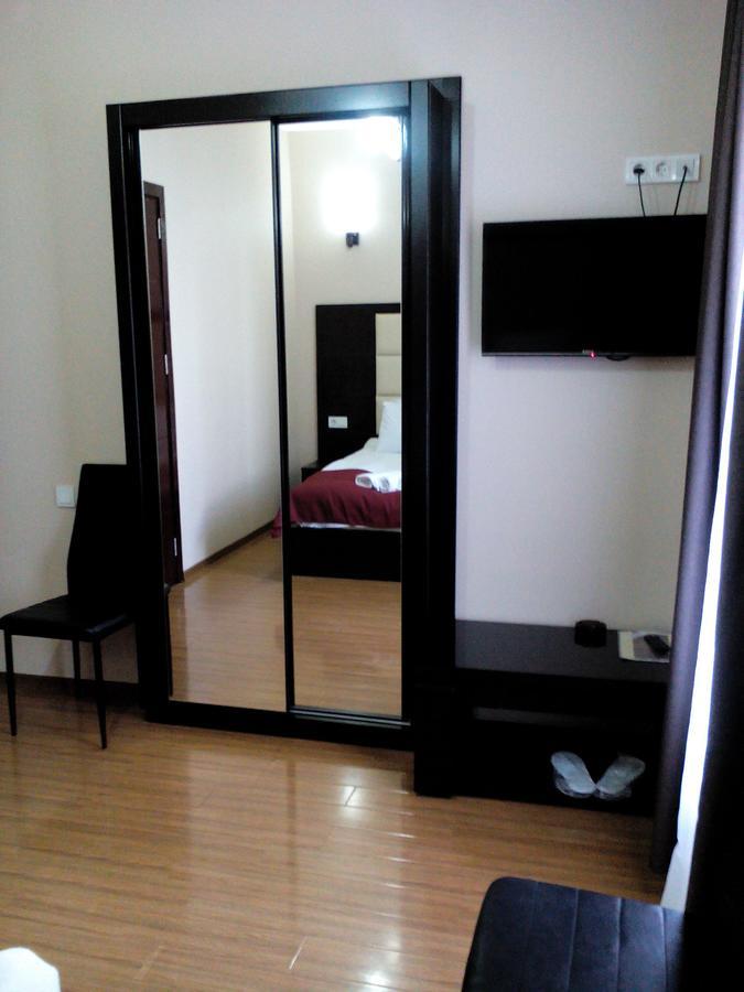 Hotel White Neptun Georgia Tbilisi Buitenkant foto
