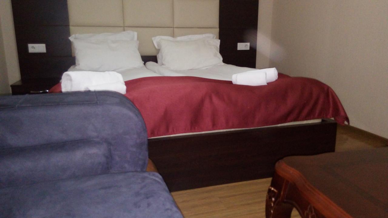Hotel White Neptun Georgia Tbilisi Buitenkant foto